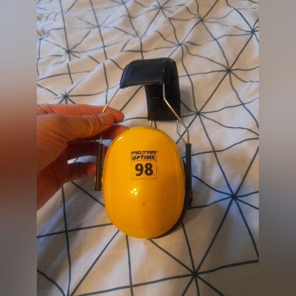 Peltor™ Optime 98 Over-the-Head Earmuffs, H9A, black/yellow - Picture 7 of 8